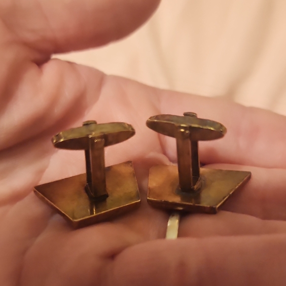 Vintage Gold Tone Cuff Links with Red Accent - Picture 5 of 5